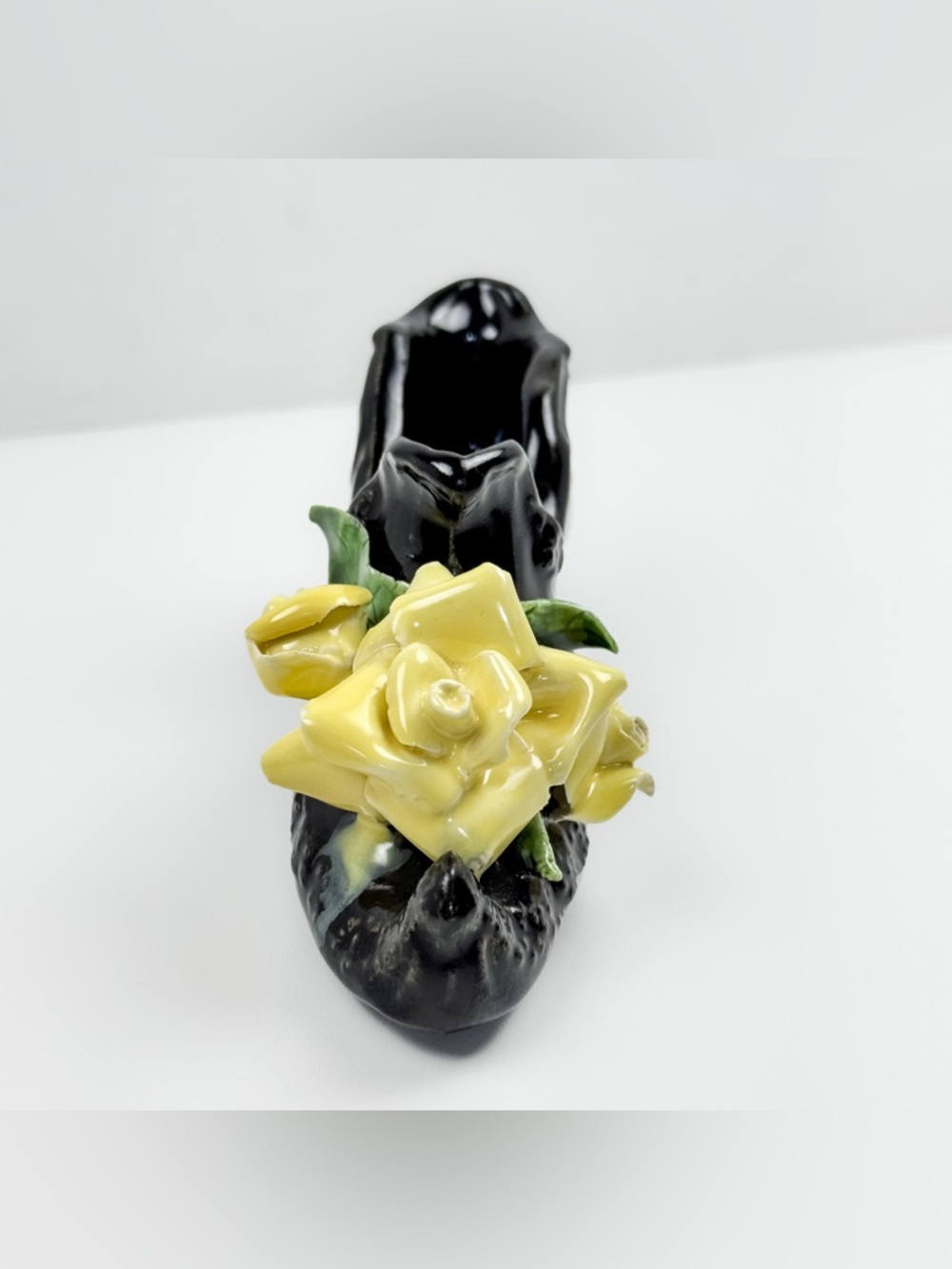 Vintage Ceramic Black High Heel Shoe Figurine Planter Yellow Rose 6” - Picture 2 of 13